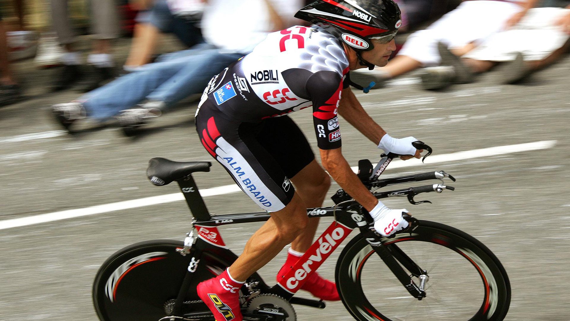 曼联签加拉格尔举棋未定,其难替代卡塞米罗!阿莫林明确买人标准